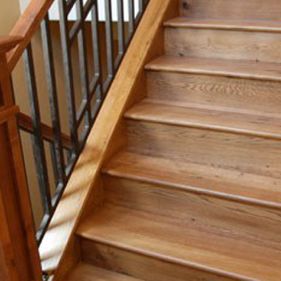 Construcciones y Reformas Manfredi escaleras de madera